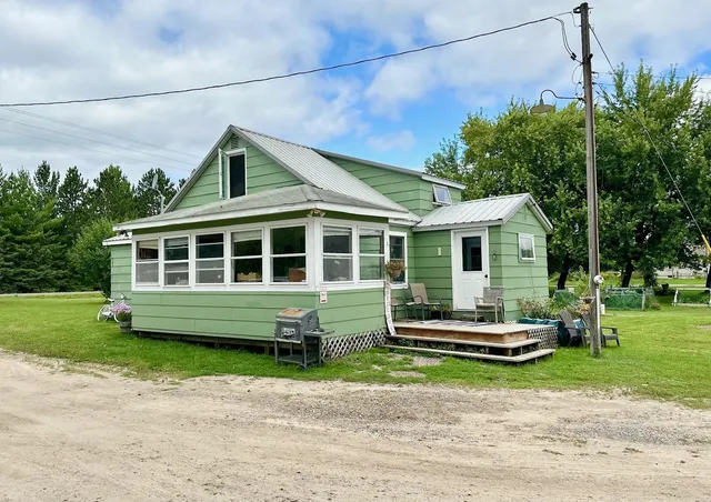 $134,900 | 37784 Highway 65, Nashwauk, MN 55769