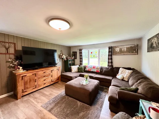 $134,900 | 37784 Highway 65, Nashwauk, MN 55769