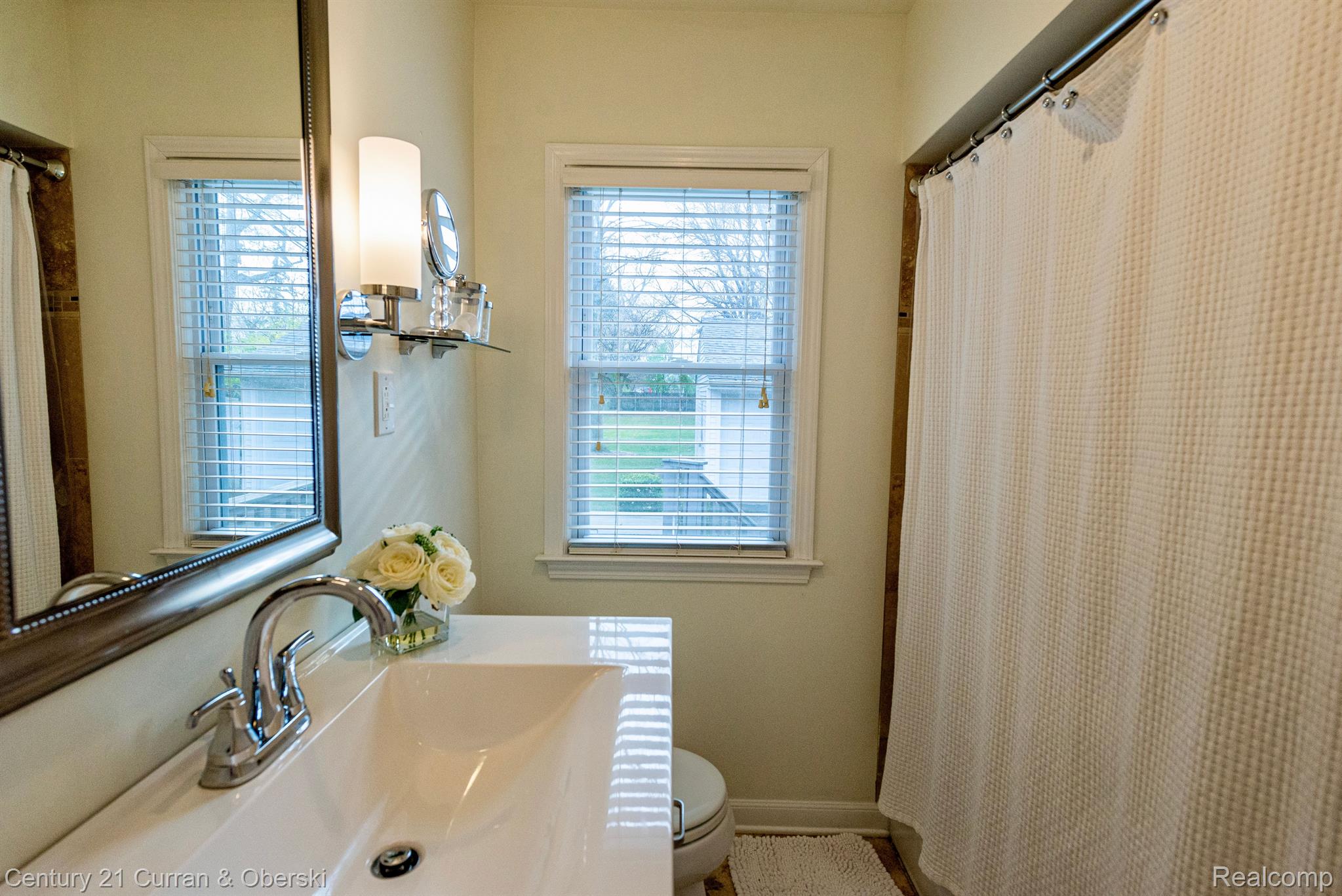 2909 Harvard Road Berkley, MI 48072 - Photo 23 of 37 Another view