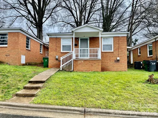 $1,025 | 1314 North McDowell Street, Charlotte, NC 28205