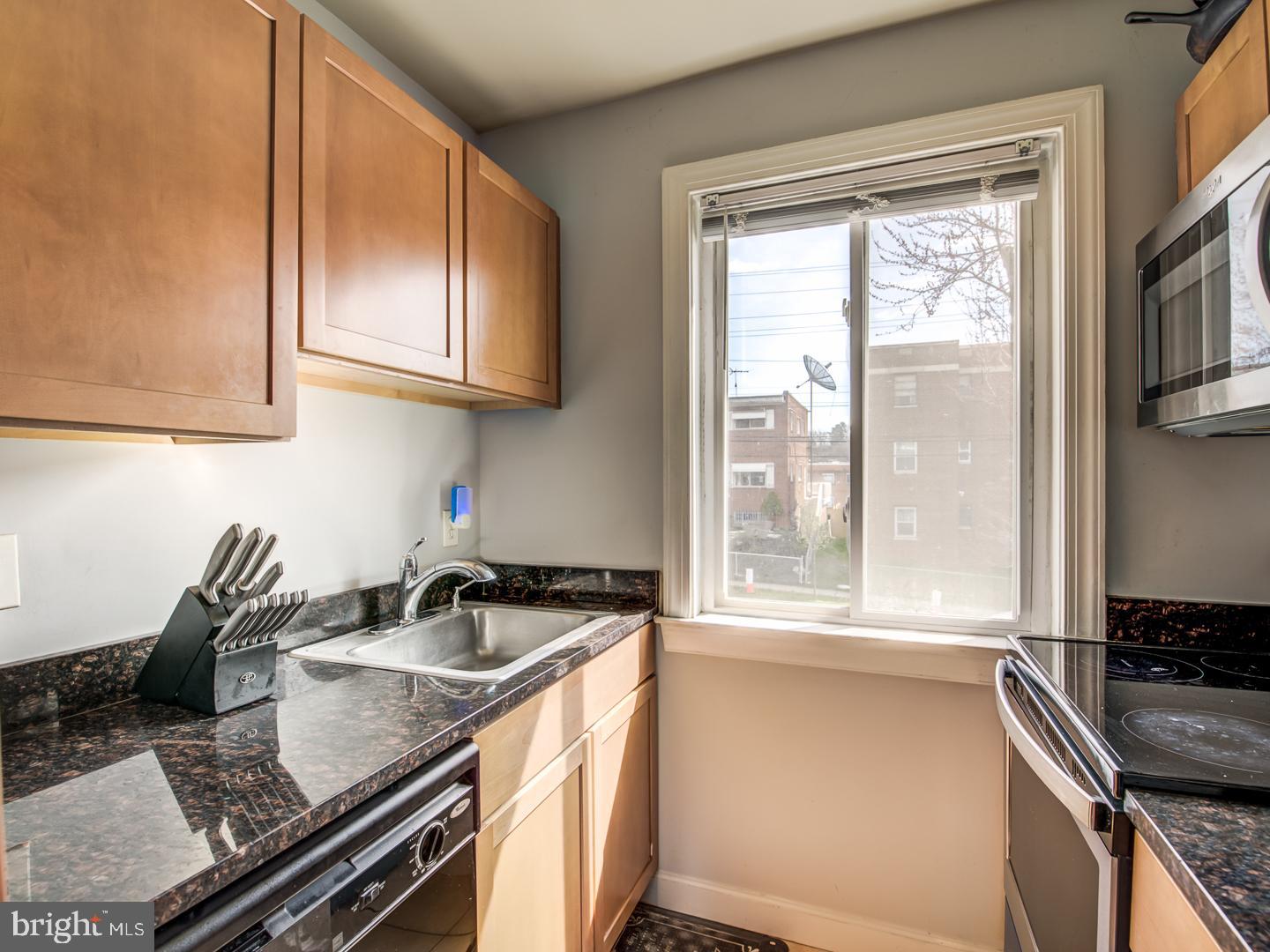 750 Barnaby Street Southeast, Unit 101 Washington, DC 20032 - Photo 14 of 22