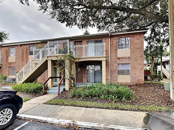 $1,000 | 476 Banyon Tree Circle, Unit 102, Maitland, FL 32751