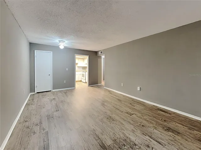 $1,250 | 476 Banyon Tree Circle, Unit 102, Maitland, FL 32751