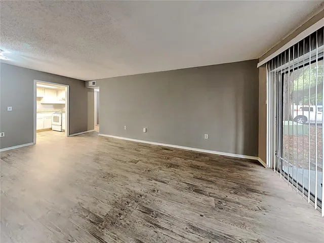 $1,250 | 476 Banyon Tree Circle, Unit 102, Maitland, FL 32751