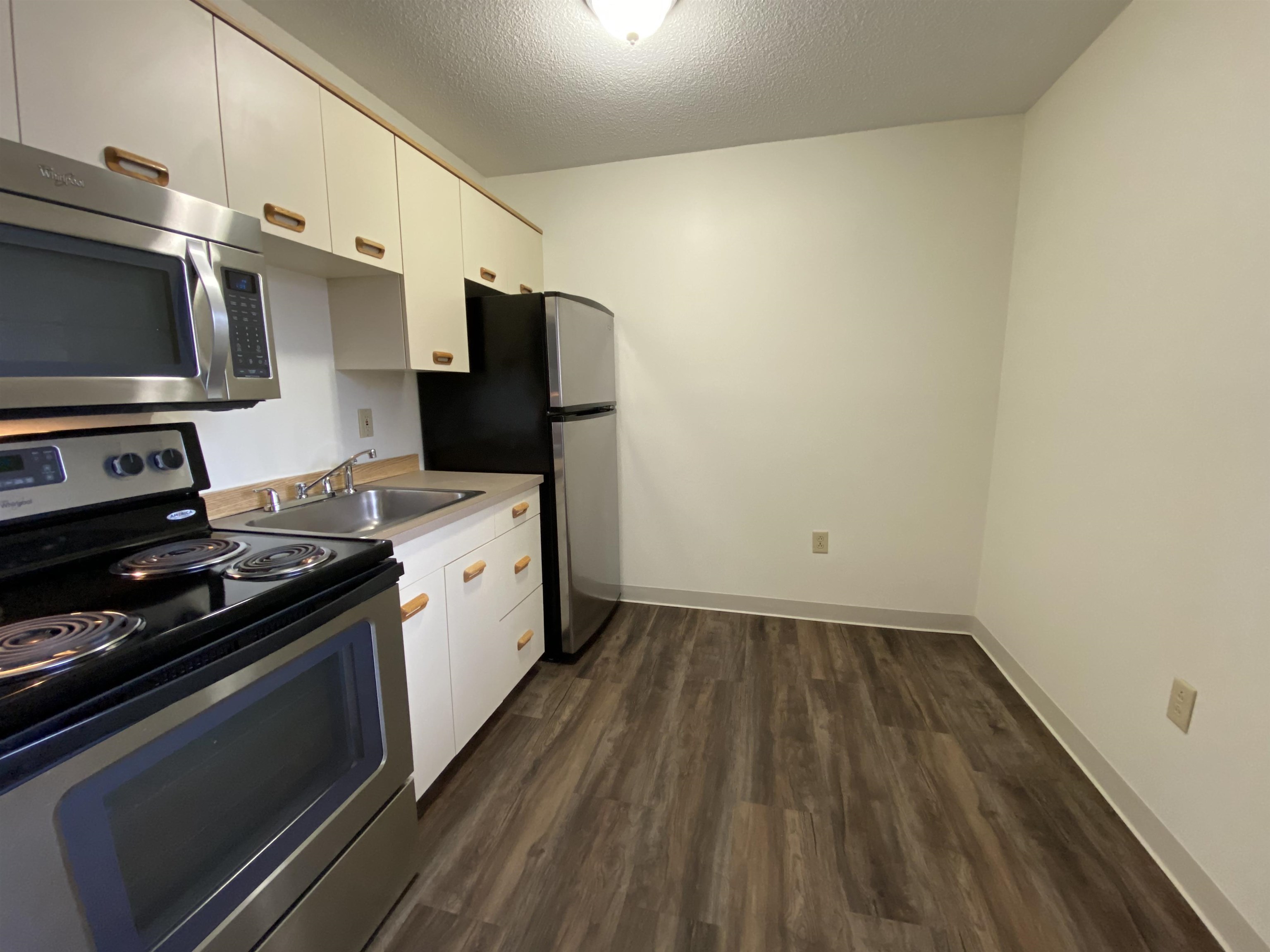 30 Hanover Street, Unit 301 Manchester, NH 03101 - Photo 11 of 39