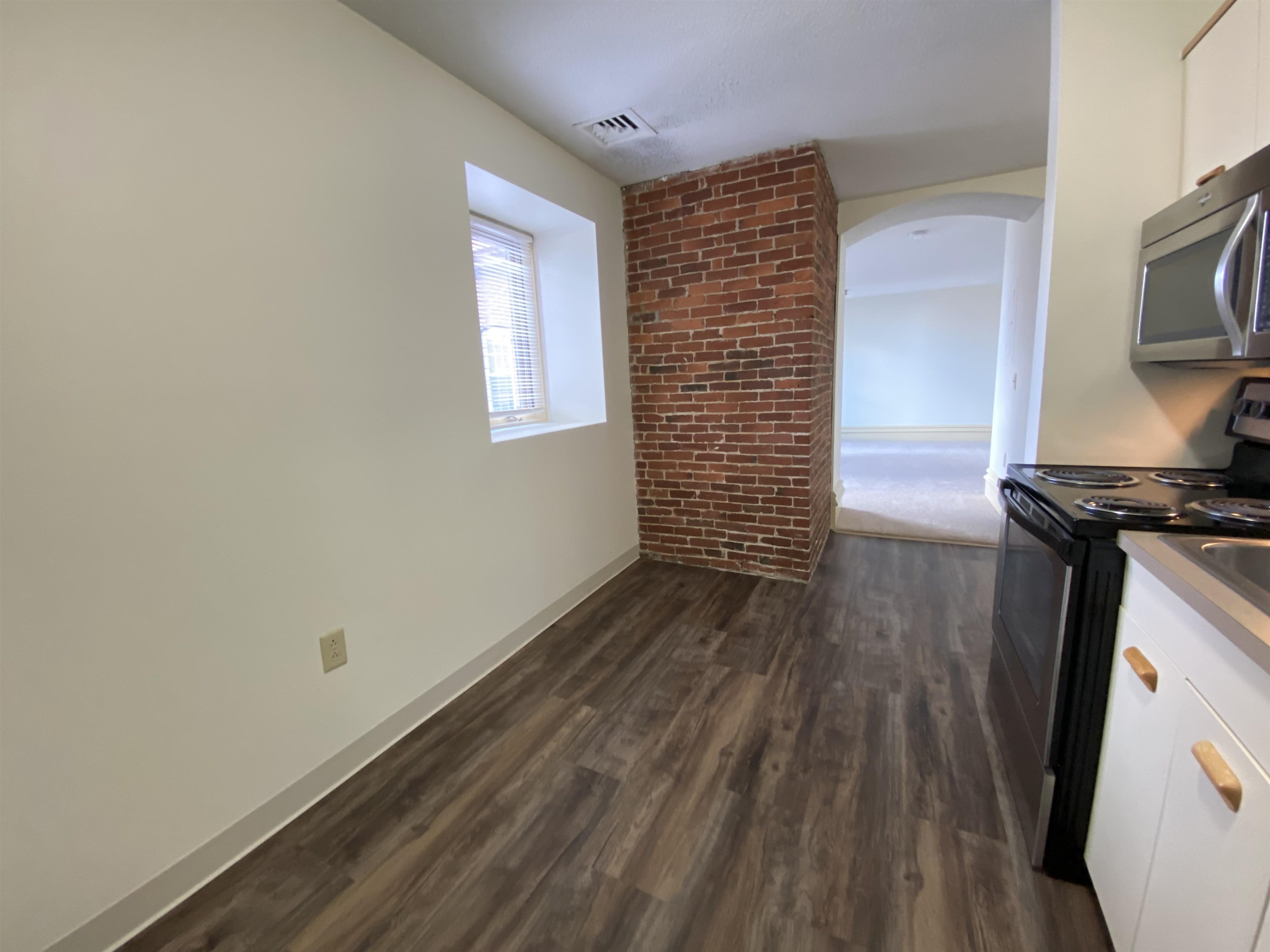 30 Hanover Street, Unit 301 Manchester, NH 03101 - Photo 12 of 39