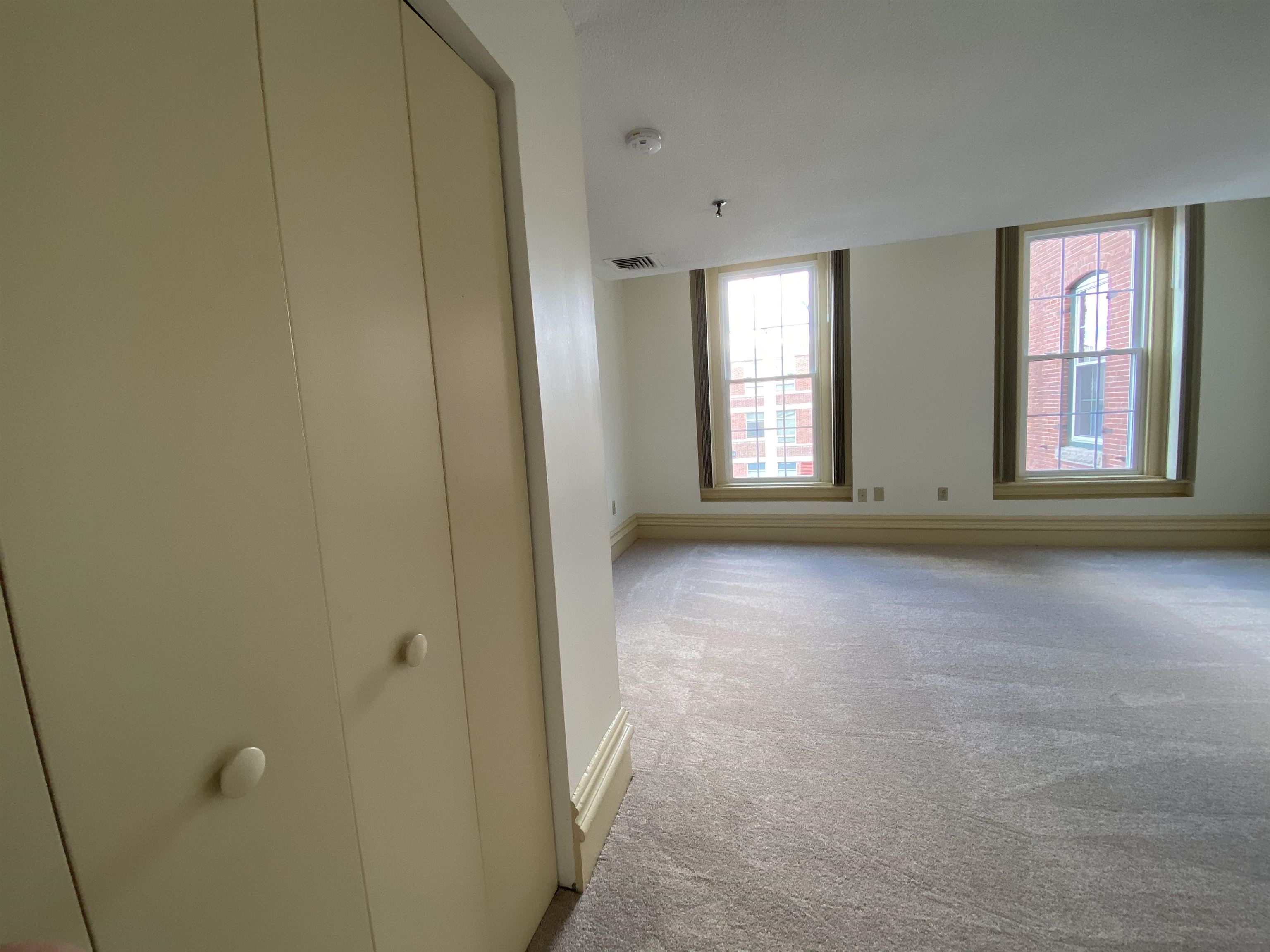 30 Hanover Street, Unit 301 Manchester, NH 03101 - Photo 21 of 39
