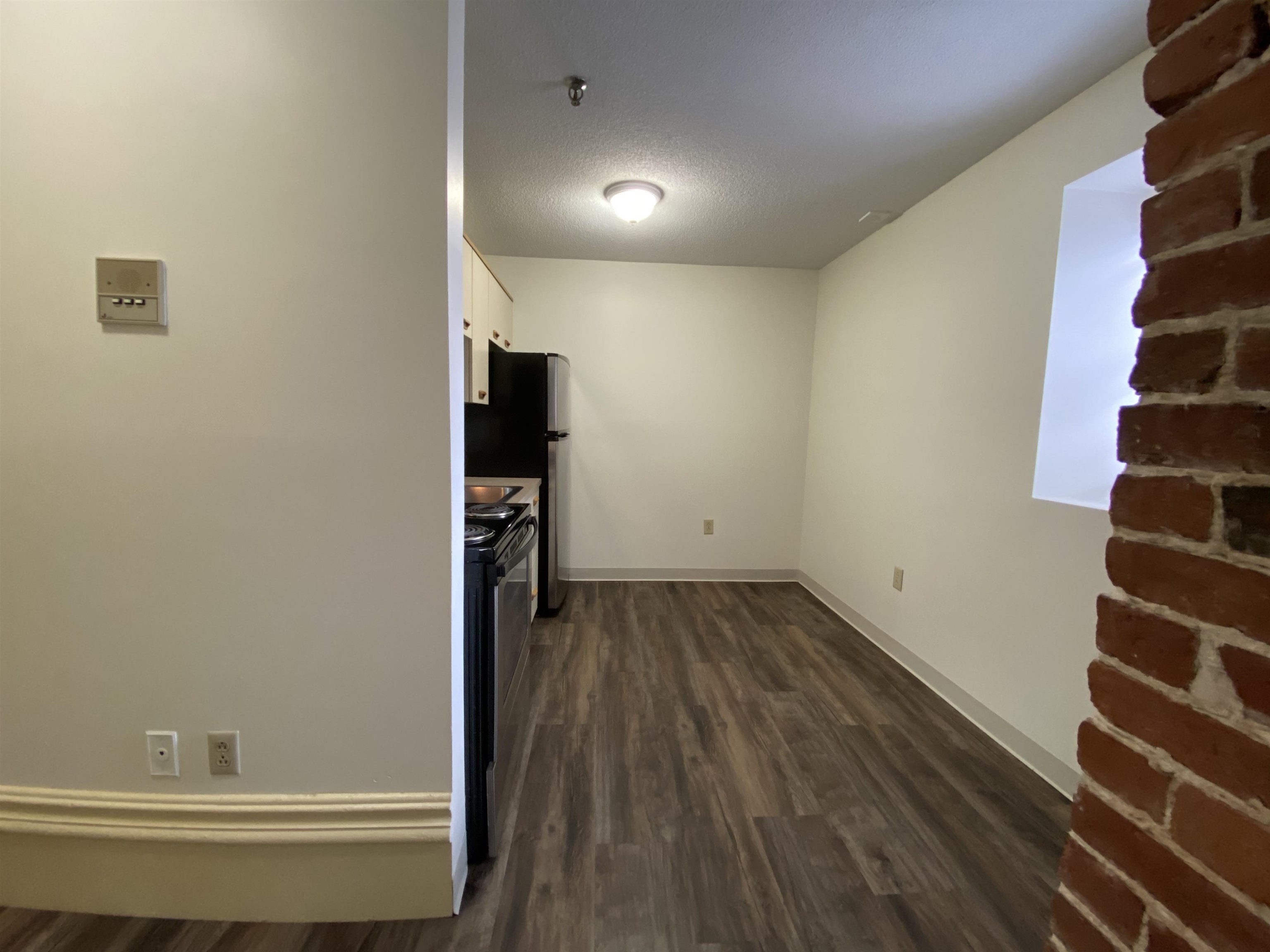 30 Hanover Street, Unit 301 Manchester, NH 03101 - Photo 24 of 39