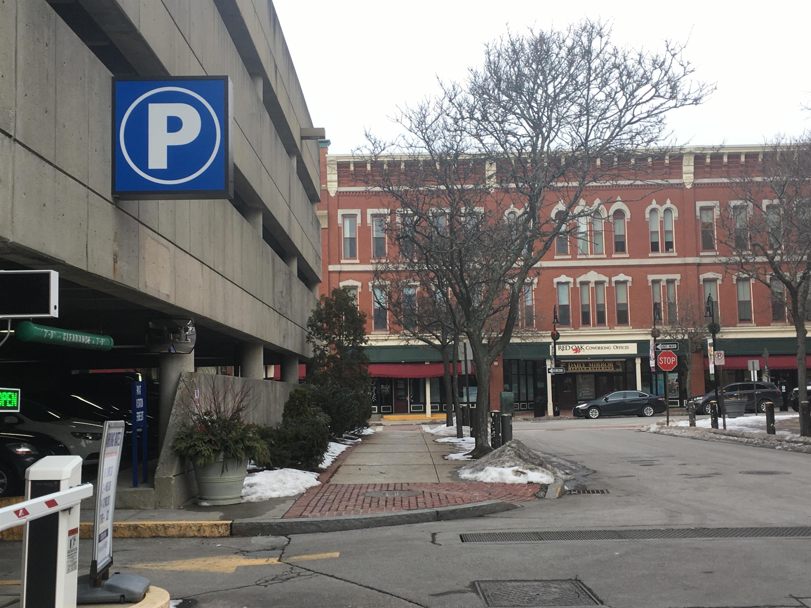 30 Hanover Street, Unit 301 Manchester, NH 03101 - Photo 31 of 39