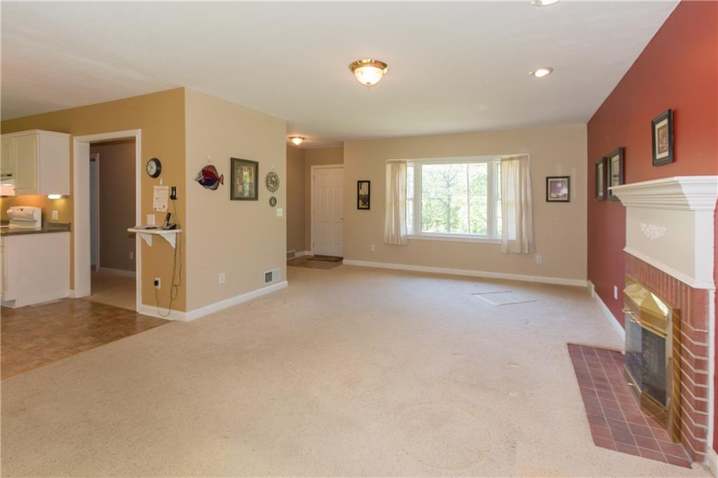 3349 Pinecrest Road Indianapolis, IN 46234 - Photo 6 of 24 Gallery Image 6
