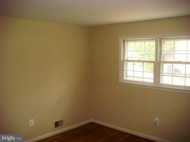 8205 Langbrook Road Springfield, VA 22152 - Photo 19 of 20 Bedroom