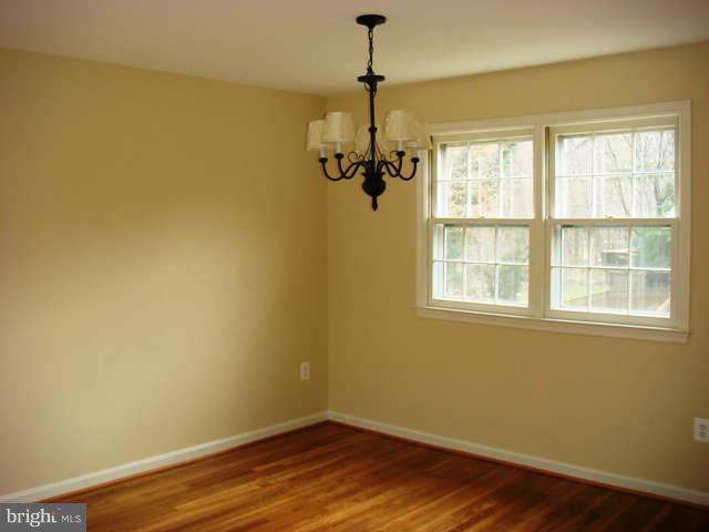 8205 Langbrook Road Springfield, VA 22152 - Photo 9 of 20 Interior (General)