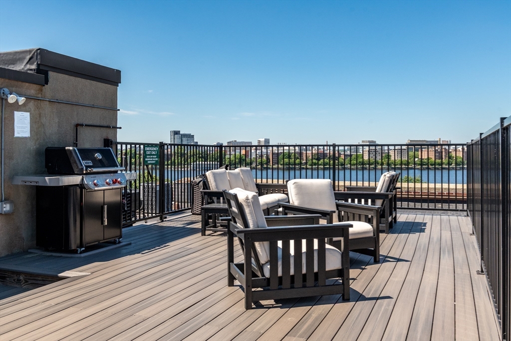 7 Bay State Road, Unit 2C Boston, MA 02215 - Photo 26 of 34