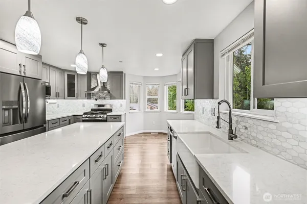 $725,000 | 21016 68th St Court East, Bonney Lake, WA 98391