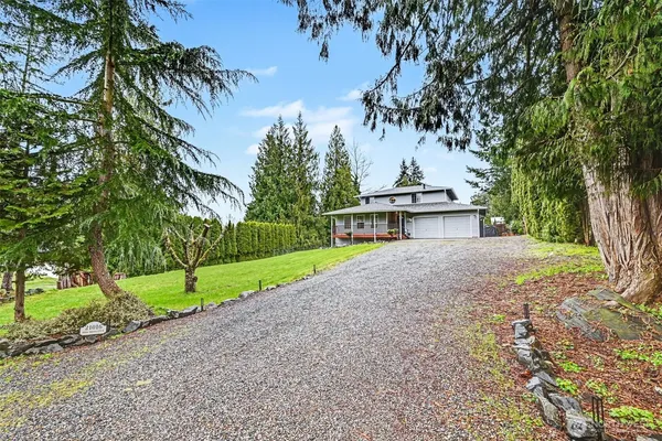 $725,000 | 21016 68th St Court East, Bonney Lake, WA 98391
