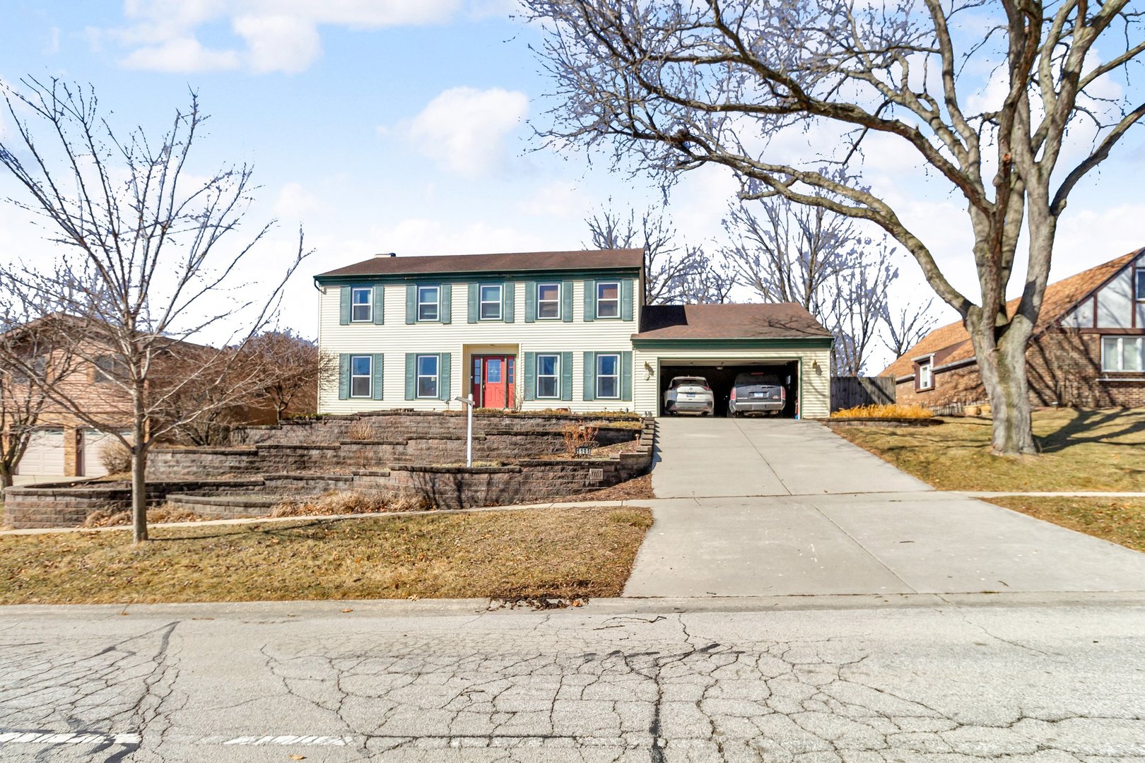 1105 South Raven Road Shorewood, IL 60404 - Photo 2 of 41 Gallery Image 2