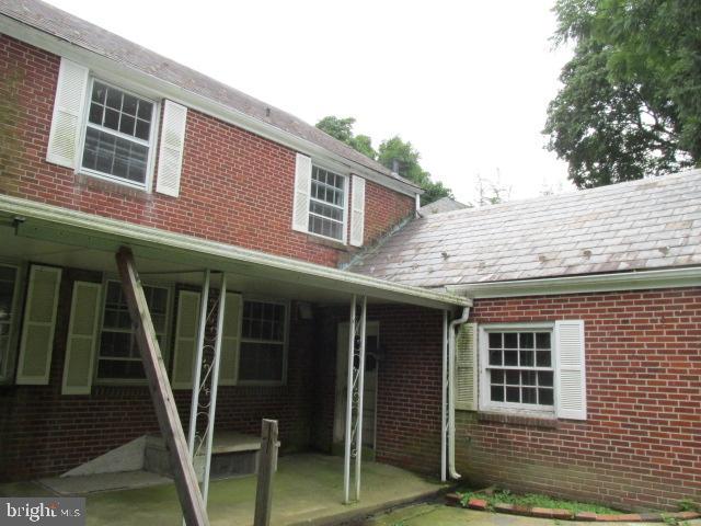 26 Upper Ferry Road Trenton, NJ 08628 - Photo 3 of 25