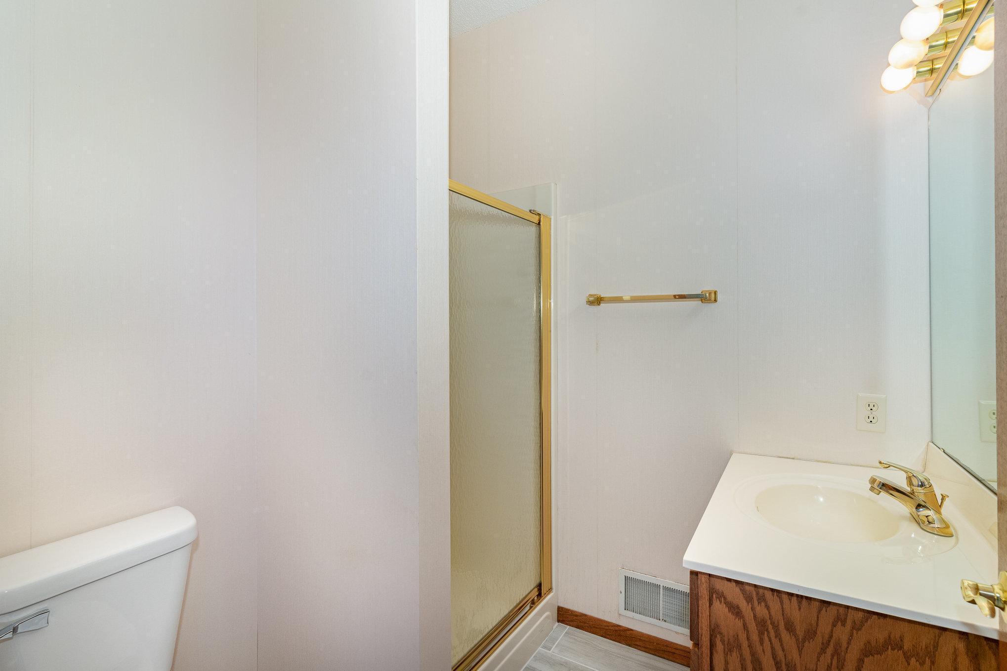 732 Hi Park Avenue Red Wing, MN 55066 - Photo 18 of 33