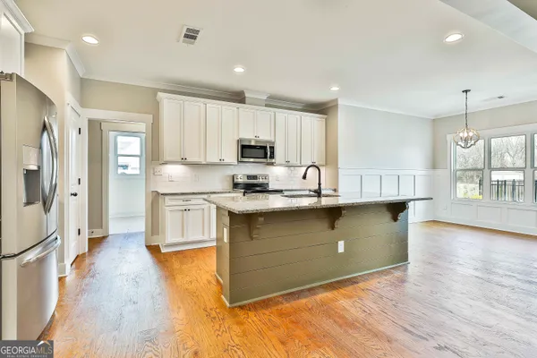 $625,000 | 393 Chapman Road, Zebulon, GA 30295