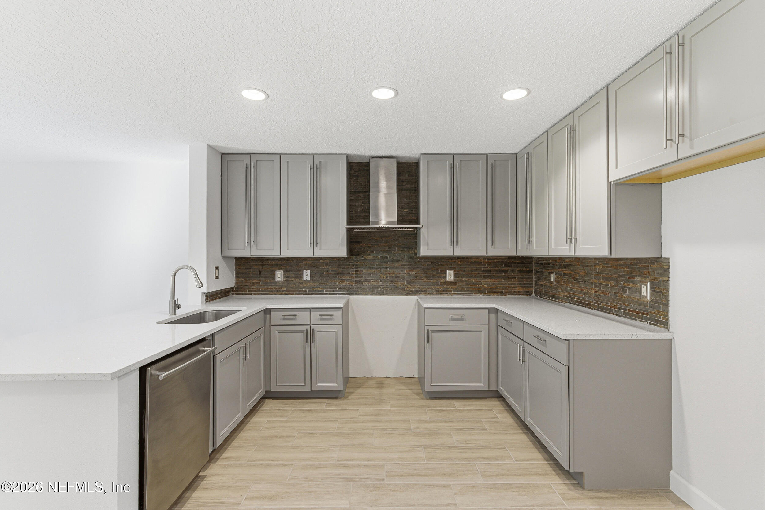 5350 Arlington Road, Unit #2 Jacksonville, FL 32211 - Photo 17 of 40 11_dsc04557