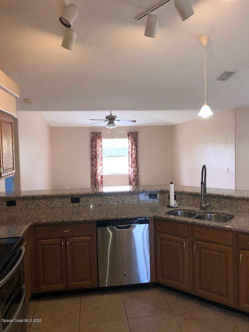 416freemankitchen1