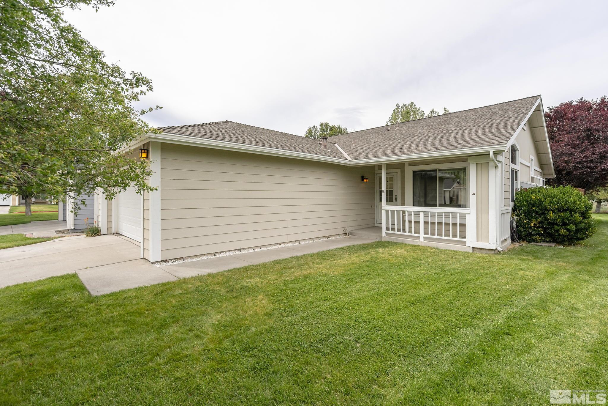 7680 Pickering Circle Reno, NV 89511 - Photo 2 of 28 Photo 2