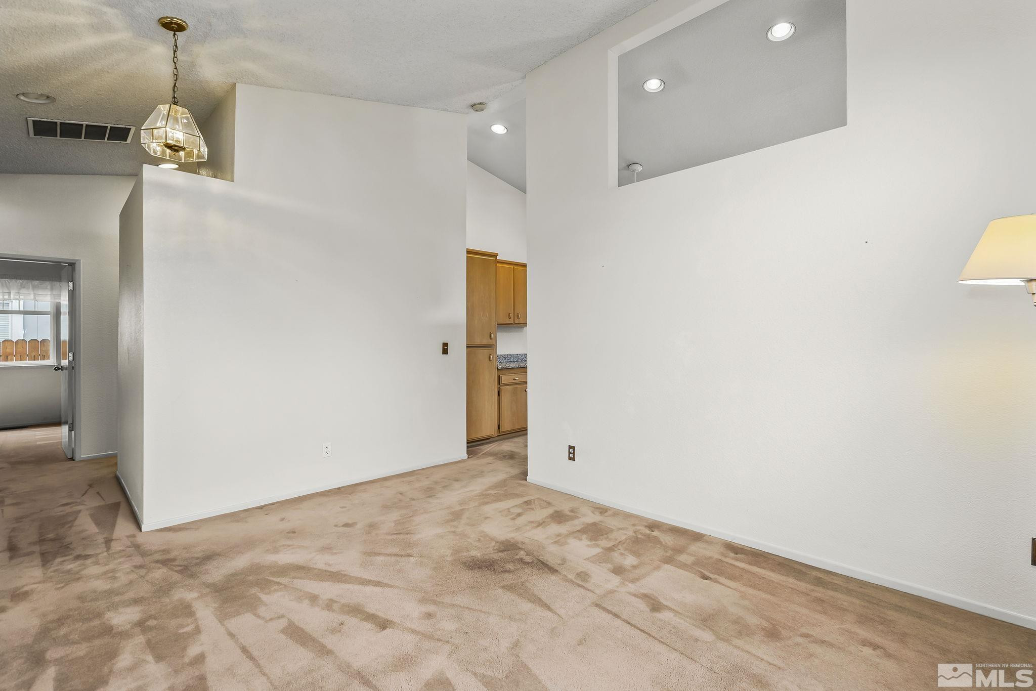 7680 Pickering Circle Reno, NV 89511 - Photo 4 of 28 Photo 4