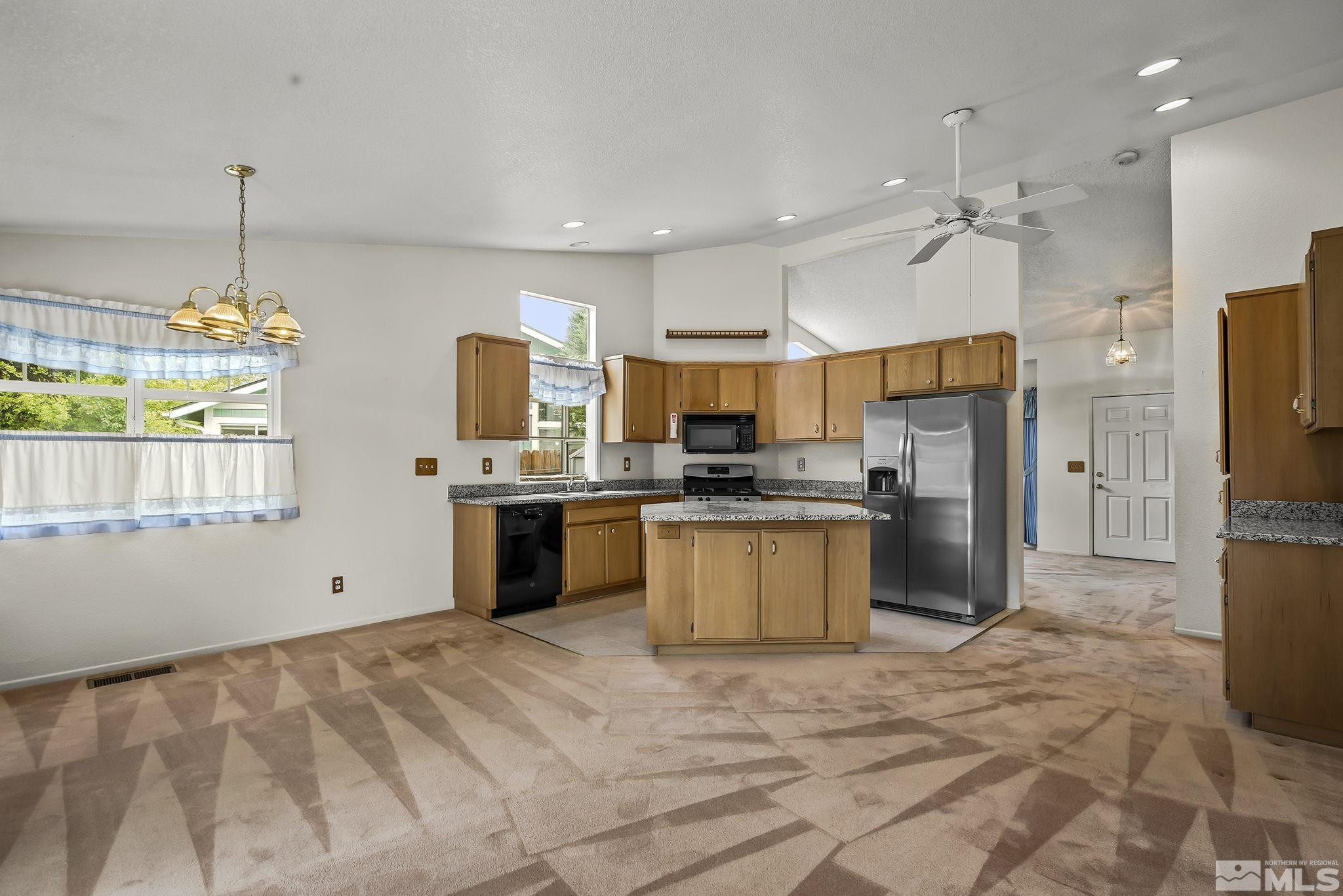 7680 Pickering Circle Reno, NV 89511 - Photo 6 of 28 Photo 6