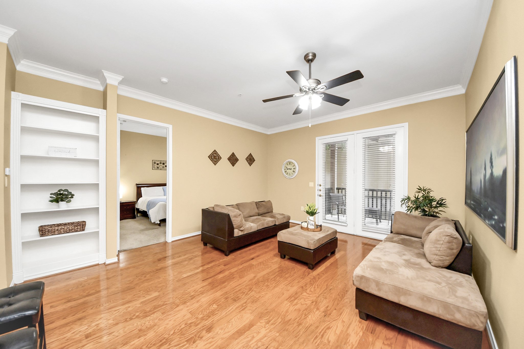 2400 McCue Road, Unit 118 Houston, TX 77056 - Photo 17 of 43 Gallery Image 17