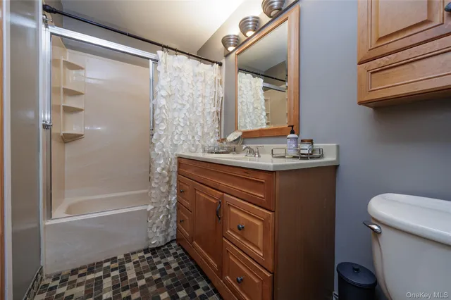 $3,050 | 100 West Broadway, Unit 4S, Long Beach, NY 11561