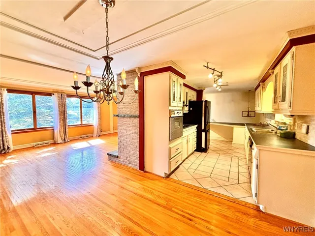 $297,500 | 1700 Southwestern Boulevard, West Seneca, NY 14224