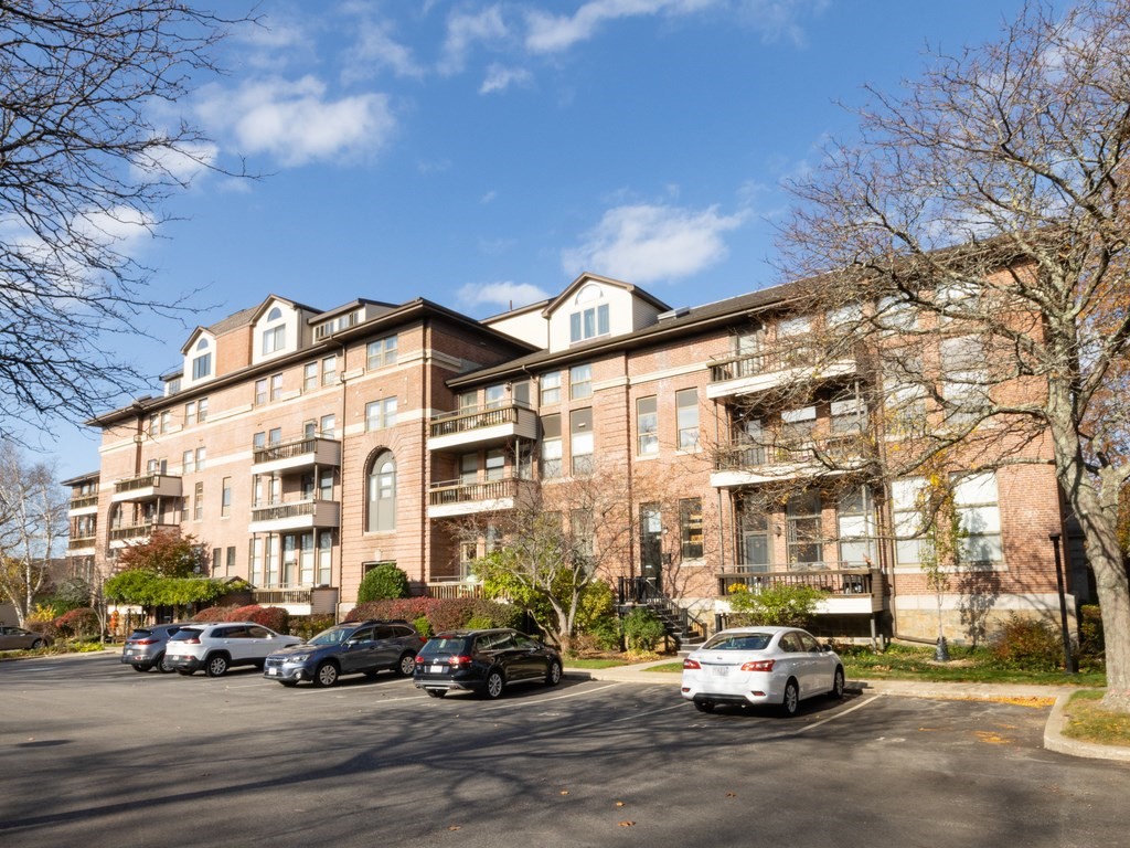 155 Kendrick Avenue, Unit 301, Quincy, MA 02169 Compass