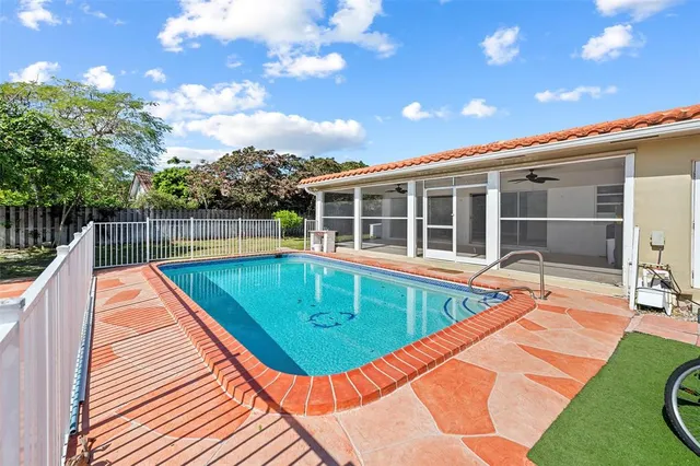 $4,000 | 3504 Northwest 84th Terrace, Coral Springs, FL 33065