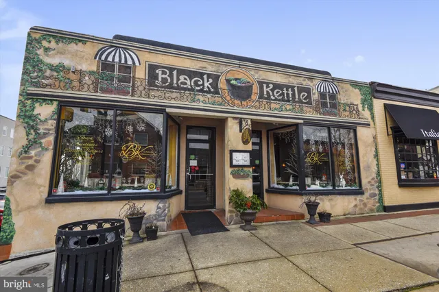 a view of a car park in front of building