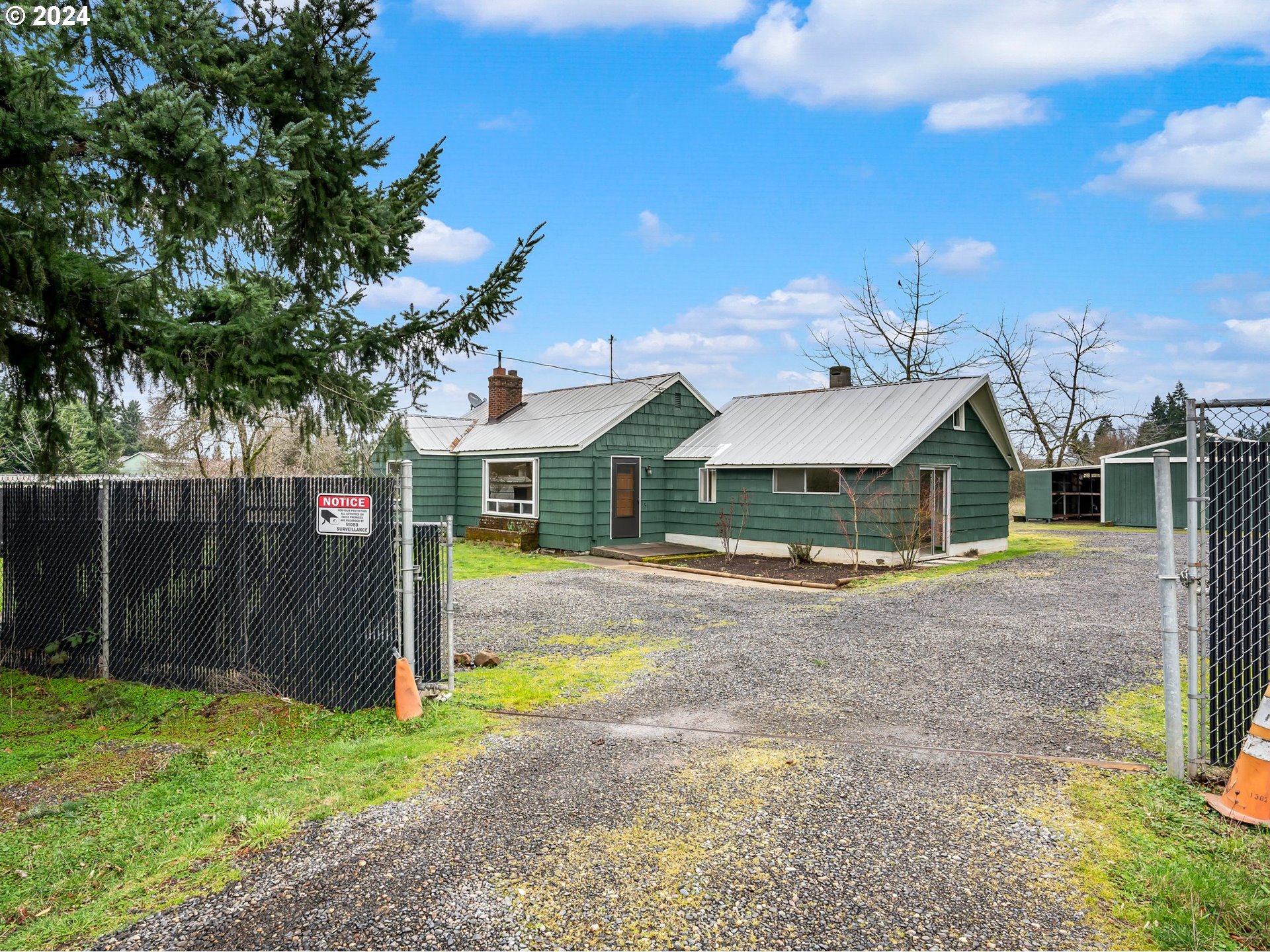 19242 South Beavercreek Road Oregon City, OR 97045 - Photo 2 of 47 Gallery Image 2
