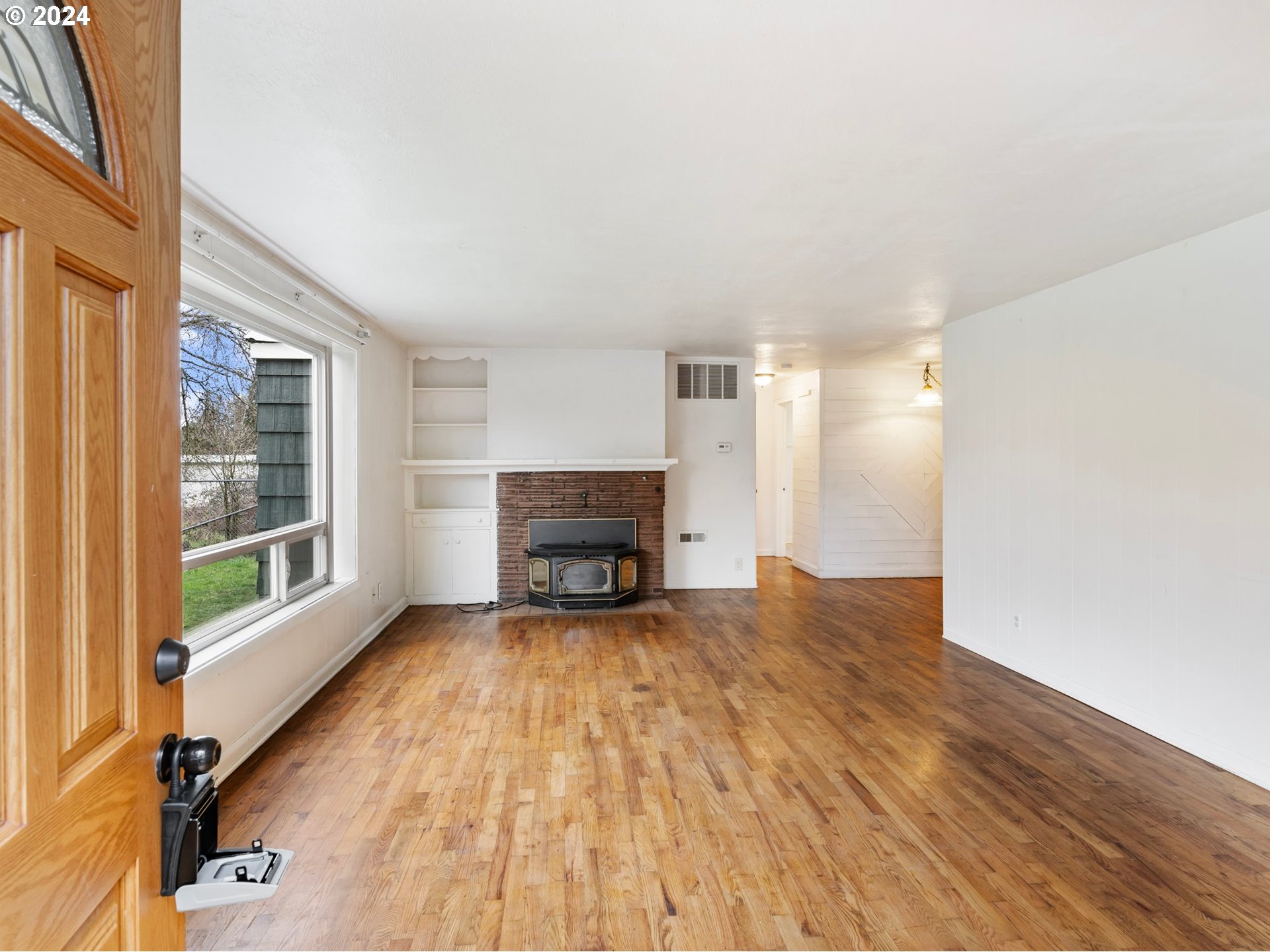 19242 South Beavercreek Road Oregon City, OR 97045 - Photo 6 of 47 Gallery Image 6