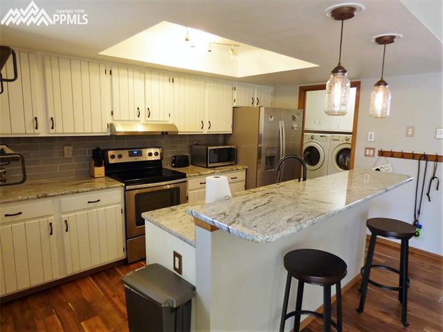 2435 Ramsgate Terrace Colorado Springs, CO 80919 - Photo 7 of 31 Gallery Image 7