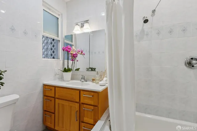 $1,395,000 | 1385 Vallejo Street, San Francisco, CA 94109