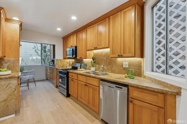 $1,395,000 | 1385 Vallejo Street, San Francisco, CA 94109
