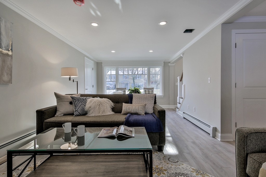 26 Fayette Road Bedford, MA 01730 - Photo 11 of 26 Gallery Image 11