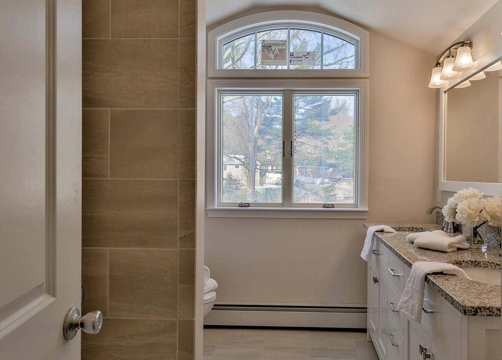 26 Fayette Road Bedford, MA 01730 - Photo 16 of 26 Gallery Image 16