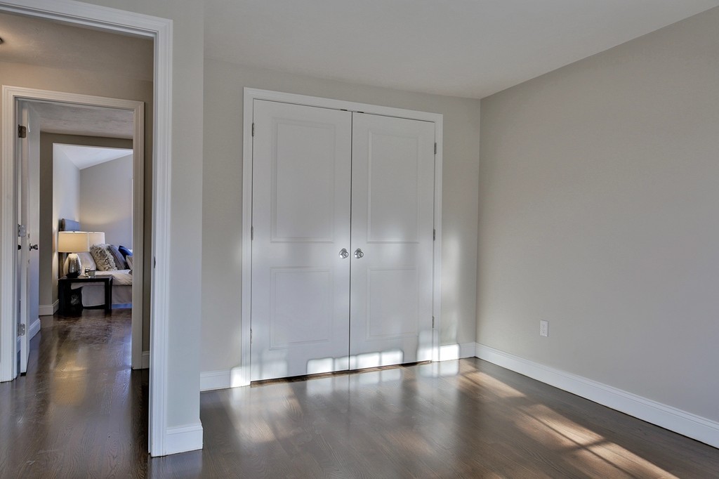 26 Fayette Road Bedford, MA 01730 - Photo 18 of 26 Gallery Image 18