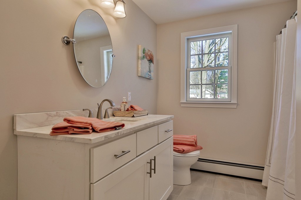 26 Fayette Road Bedford, MA 01730 - Photo 19 of 26 Gallery Image 19