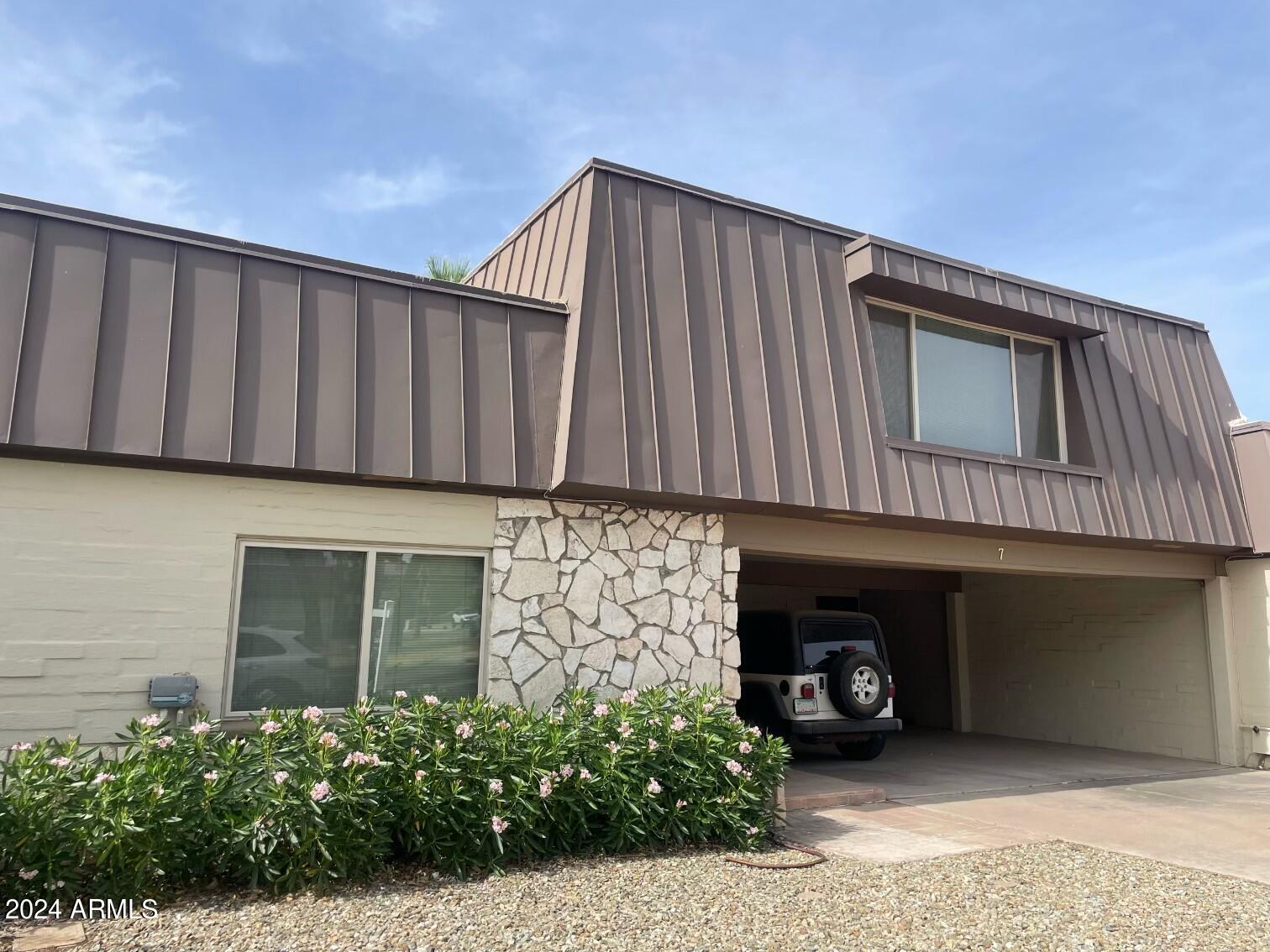 7 Inner Circle Scottsdale, AZ 85258 - Photo 2 of 2 1717543788.983201