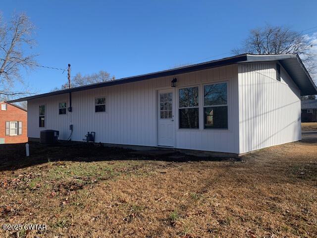 201 Glenhaven Road Paris, TN 38242 - Photo 3 of 19 IMG_4149