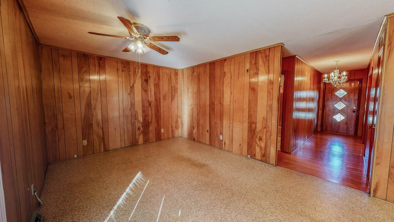 122 Henderson Road Roxboro, NC 27573 - Photo 6 of 27 Photo 6