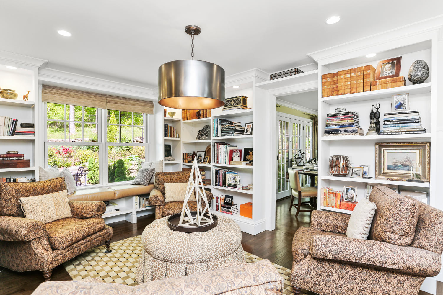 45 Ogden Road New Canaan, CT 06840 - Photo 8 of 42 45 Ogden Rd New Canaan CT-large-028-027-