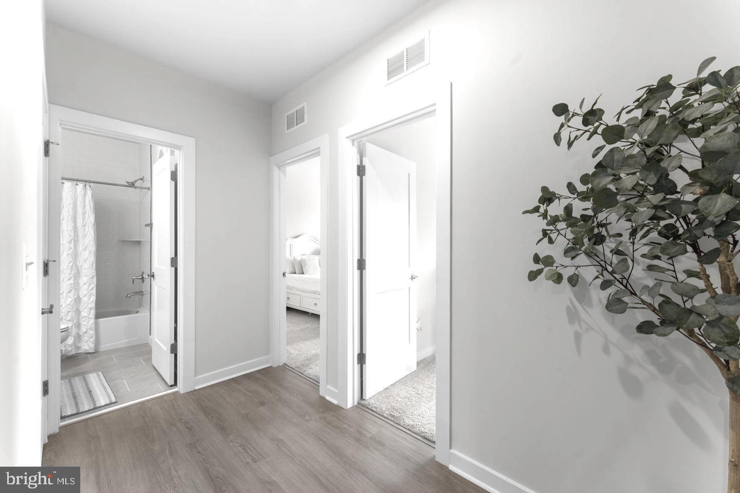 43785 Transit Square Ashburn, VA 20147 - Photo 19 of 40 a view of a bathroom