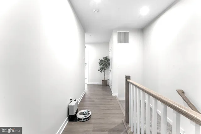 $2,999 | 43785 Transit Square, Ashburn, VA 20147