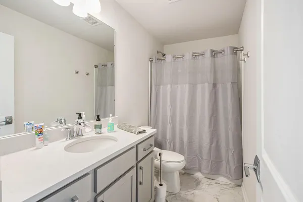 $400,000 | 1206 Salt Springs Drive, Saline, MI 48176